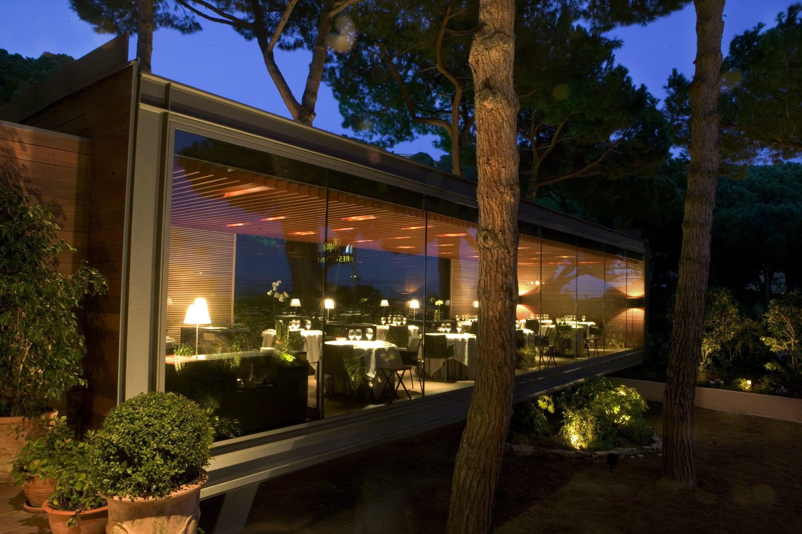 Reel de Hispania: fachada exterior del restaurante